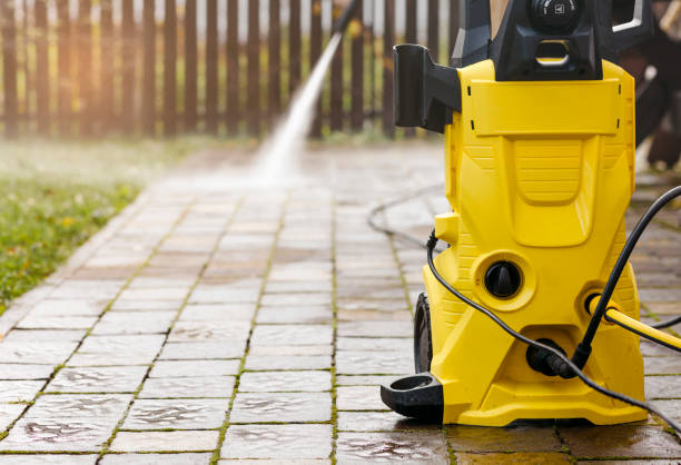 Best Driveway Pressure Washing  in Riviera Beach, FL